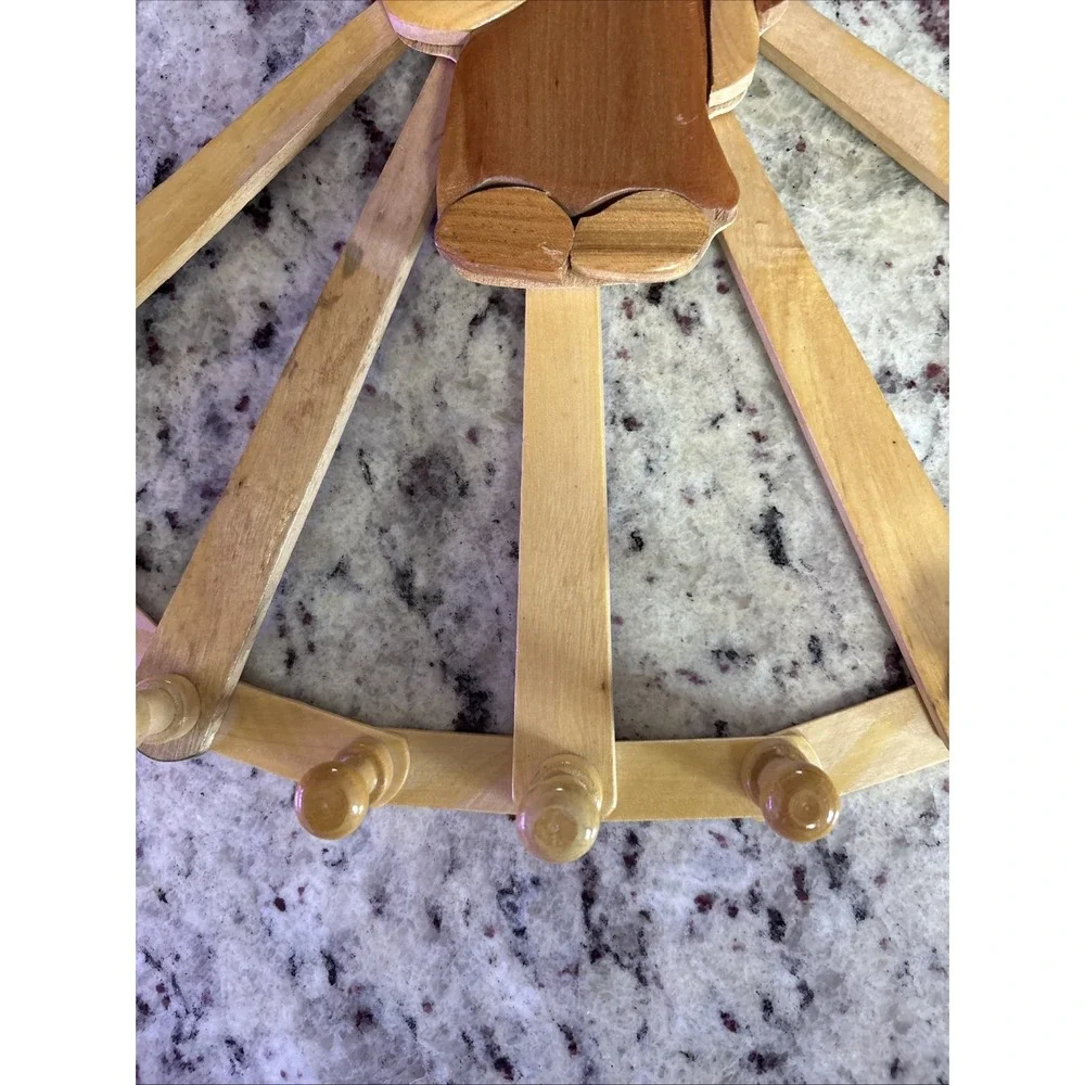 Vtg Puzzle Girl 9 Wood Peg Rack Expandable Accordion Folding Wooden Wall Hanger